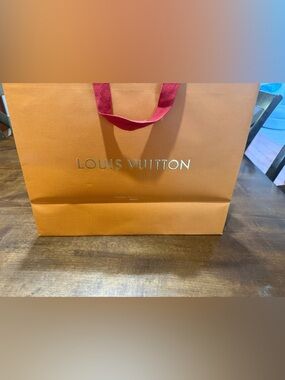 Authentic Louis Vuitton EXCLUSIVE 200th anniversary limited edition Gift Bag